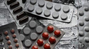Moins de médicaments dans les armoires à pharmacie en France médicaments réserves pharmacie France prescription sécurité sociale