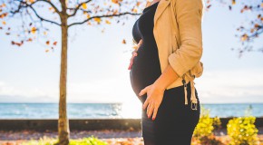 Grossesse tardive, un problème de santé publique grossesse tardive santé publique risque mère enfant