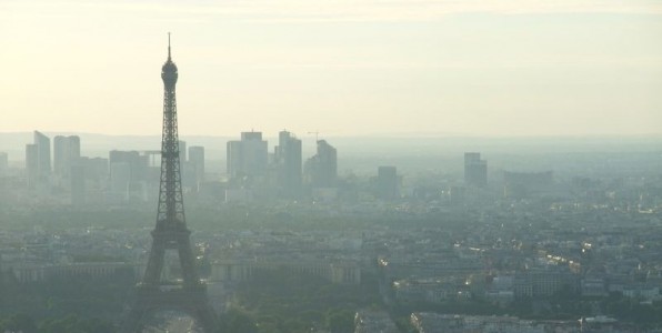 Paris plonge dans le smog
