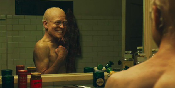 Benjamin Button (Brad Pitt), l'homme qui rajeunit tout au long de sa vie.