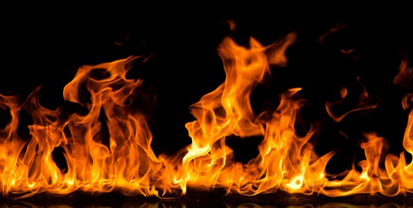 Fire Challenge dfi Facebook rseaux sociaux s'immoler feu brlures