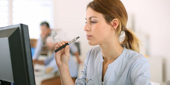 e-cigarette vapotage passif dangers nicotine