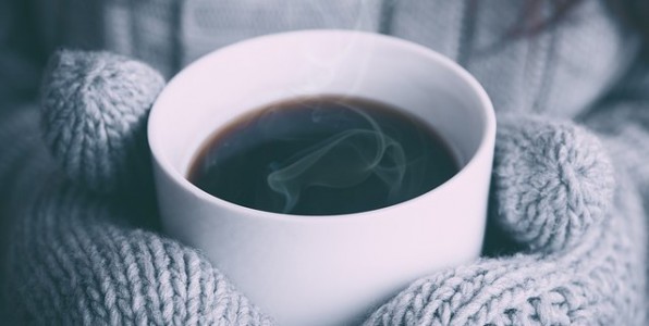 Boire son caf trop chaud de manire rgulire favoriserait les risques du cancer de l’œsophage.
