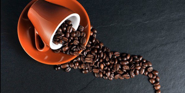 Le caf est une des boissons les plus consommes au monde