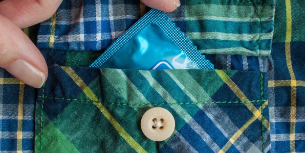 Le prservatif est le meilleur moyen pour viter une infection par le VIH.
