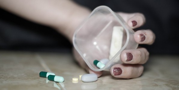 Overdose aux opioïdes, accès difficile aux antidotes Les surdoses d'opioïdes contenus dans certains médicaments antidouleurs sont en forte hausse et sont parfois à l'origine de décès.