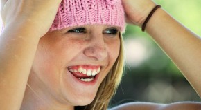 Rire pour être en bonne santé 1er Avril rire poisson effet rire santé moral digestion bienfait psychologique bienfait physiologique bienfaits sociaux thérapie rire