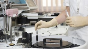 laboratoires professionnels sant� publique m�dicaments industries m�decins �tudiants expert sanitaire