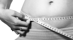 Se réconcilier avec soi-même et son image apparence physique poids mental thérapie