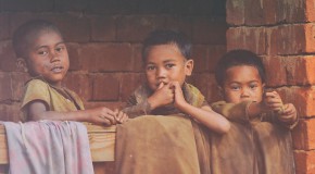 Un jeune enfant sur trois souffre de malnutrition malnutrition infantile monde mondiale pauvreté enfant UNICEF